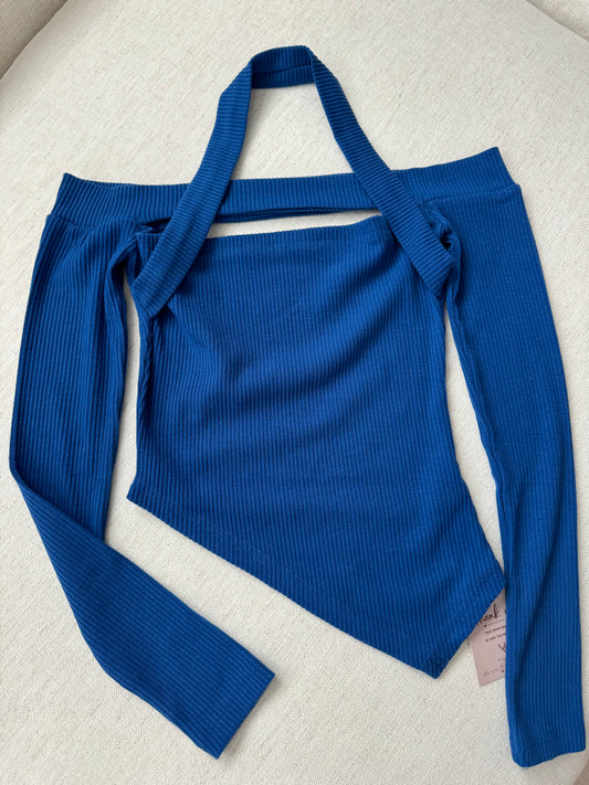OFF SHOULDER HALTER NECK STRAP TOP 🌸