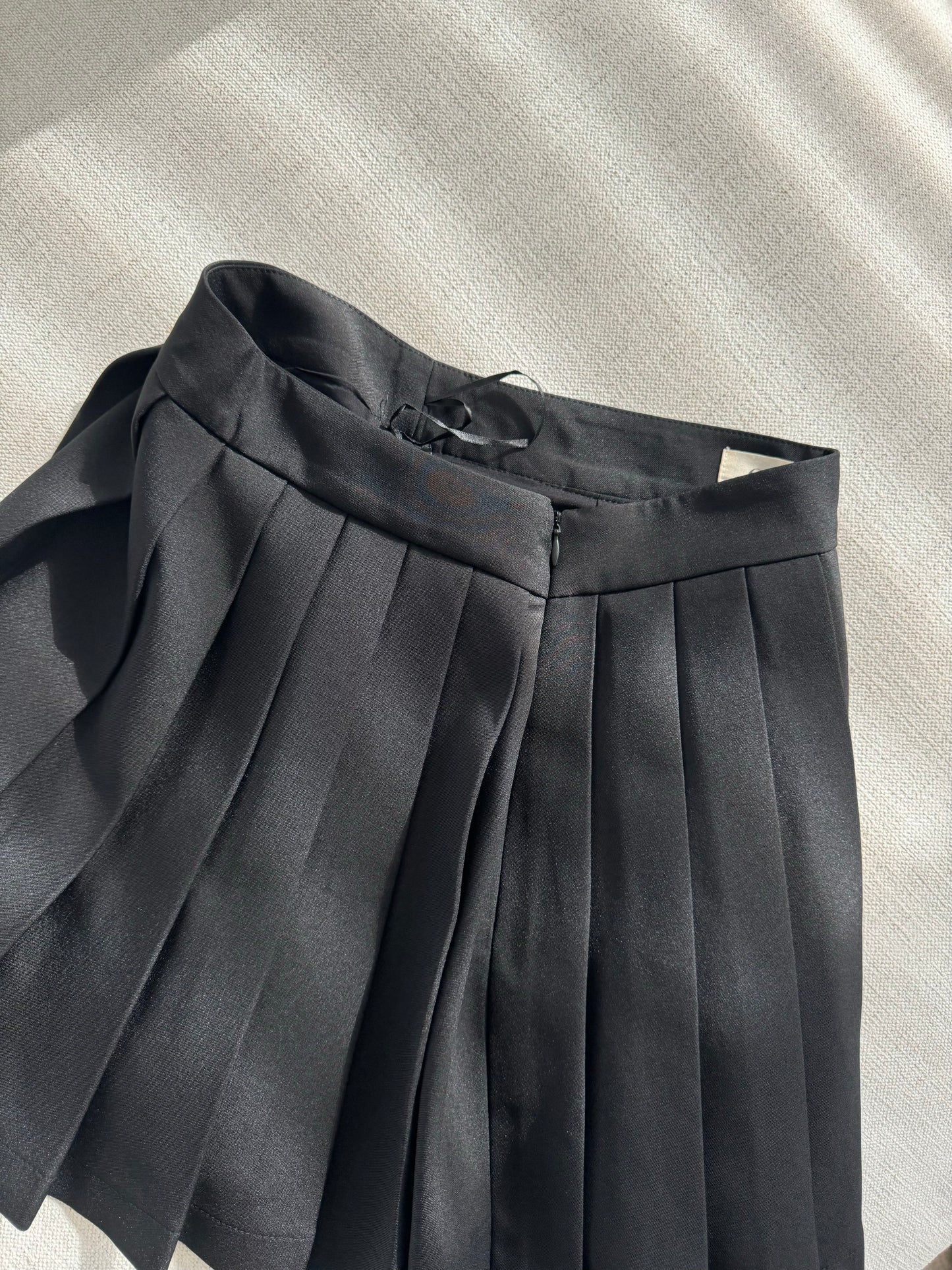COSHE - PLEATED SKIRTS 🌸