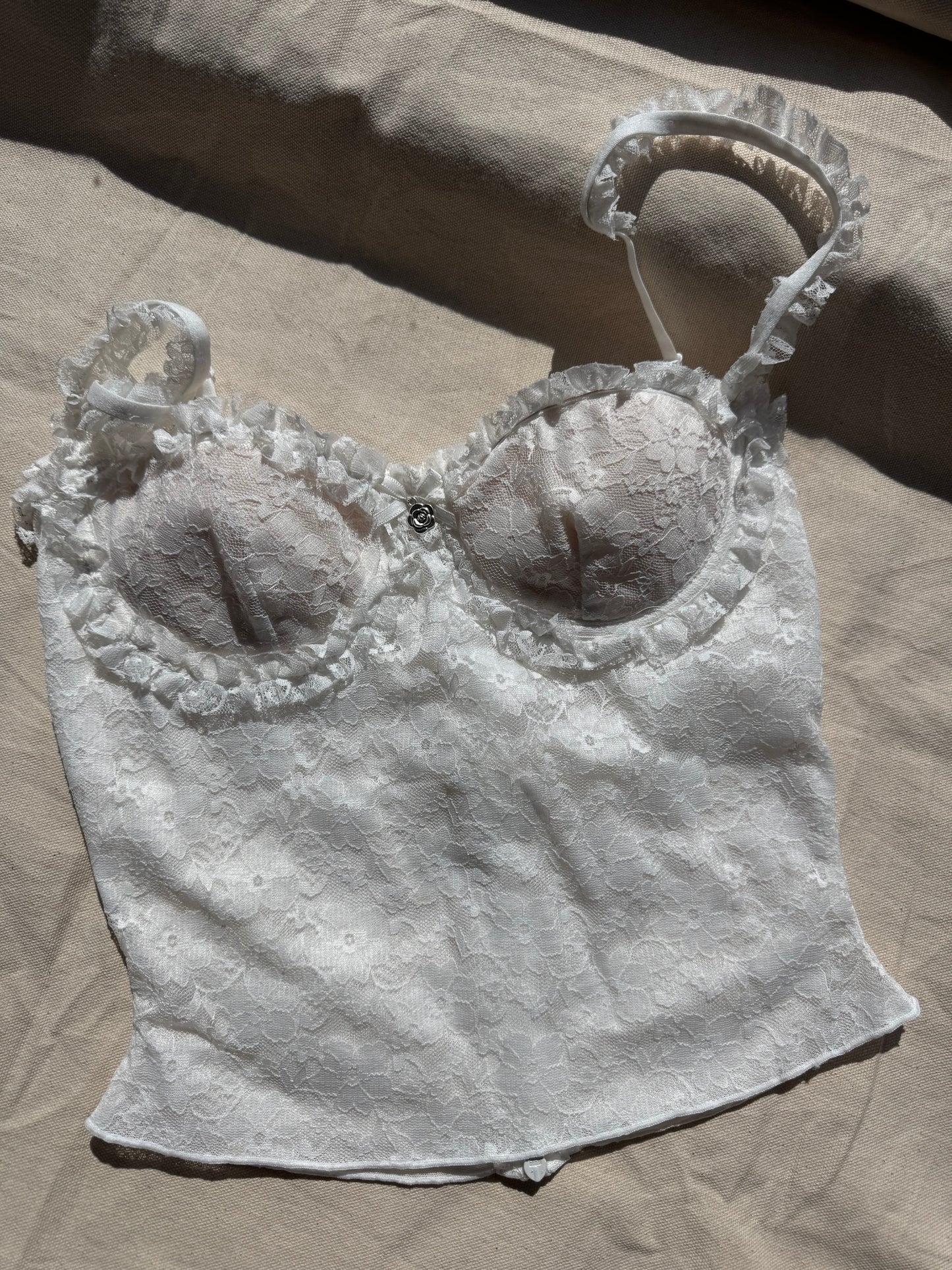 BUSTIER LACE CROP 🌸