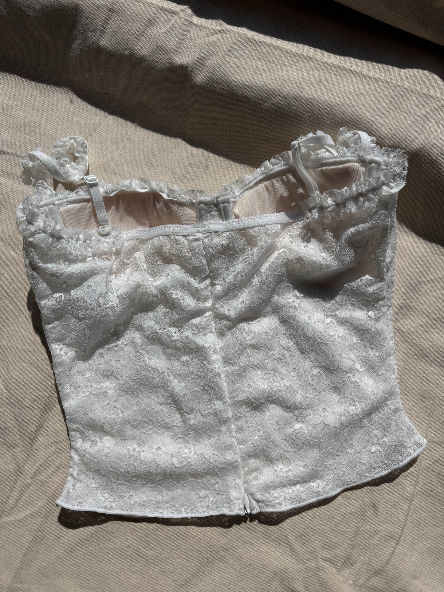 BUSTIER LACE CROP 🌸